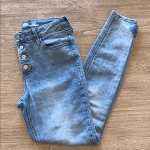 High rise button fly skinny light wash jeans